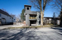 915 E Sherman Ave, Coeur d'Alene, ID 83814