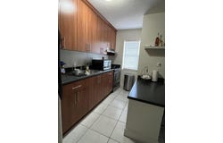 4081 N Dixie Highway, Oakland Park, FL 33334