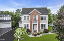 1 Westlake Court, Morganville, NJ 07751
