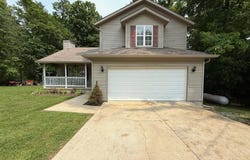 577 Briarwood Ln., Bedford, IN 47421