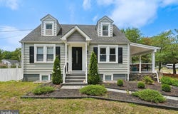110 S BRIDGEBORO STREET, DELRAN, NJ 08075