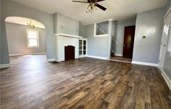 805 Stambaugh Ave, Sharon, PA 16146
