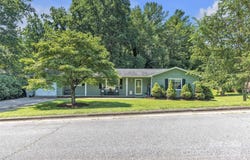 116 Eastwood Park Drive SE, Lenoir, NC 28645