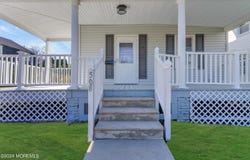 508 Palmer Avenue, West Allenhurst, NJ 07711
