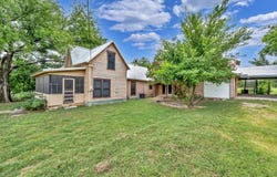 410 S Cleveland, Meridian, TX 76665