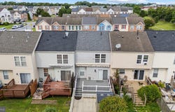8 PRINTZ DRIVE, BEAR, DE 19701