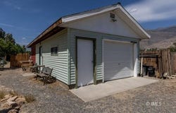 95 Mountain View Ave, Bishop, CA 93514