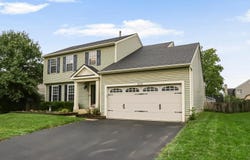 2100 Dunkeld Drive, Grove City, OH 43123