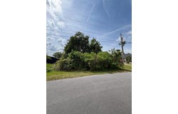 1486 SW Bartell Avenue, Port Saint Lucie, FL 34953