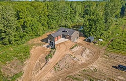 9818 Farr Road, Ravenna, MI 49451