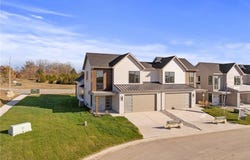 9537 Jupiter Street, Lenexa, KS 66219