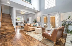 738 N Edgefield Avenue, Dallas, TX 75208