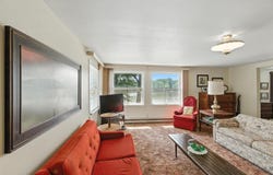 6240 S 085 W Messick Lake, Wolcottville, IN 46795