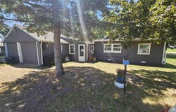 6141 Dakota Ave, Madison, SD 57042