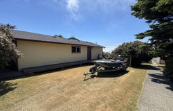 30388 HILLSIDE TER, Gold Beach, OR 97444