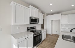 724 Plainside Avenue, Norwalk, IA 50211