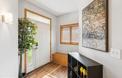 726 Regent Drive, Shakopee, MN 55379