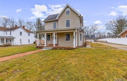 616 W Columbia Street, Farmington, MO 63640