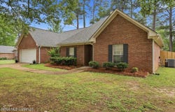 457 Shadowood Drive, Ridgeland, MS 39157