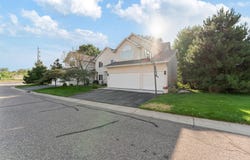 1517 Deerwood Bend, Eagan, MN 55122