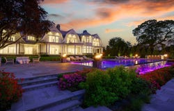25 Brewster Lane, East Setauket, NY 11733