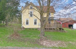 6019 E Townline Rd, Williamson, NY 14589