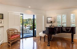 100 TCHEFUNCTE OAKS Drive, Mandeville, LA 70471