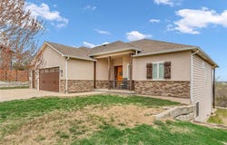 732 N Blazing Star Drive, Lawrence, KS 66049