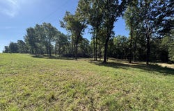 000 County Road 7550, Pottersville, MO 65790