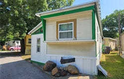 2305 E Waterloo Road unit: 17, Akron, OH 44312