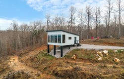 431 Bald Knob Mountain And Cummings Cove Road, Doyle, TN 38559