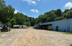 6250 Grand Central Avenue, Vienna, WV 26105