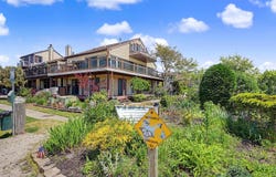 28 Bramble Dr, Brigantine, NJ 08203