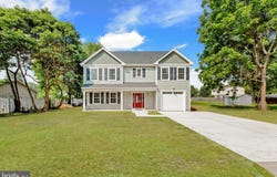 1805 GRIEB AVENUE, LEVITTOWN, PA 19057