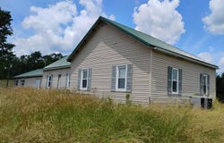 9187 Lieving Road, Letart, WV 25253