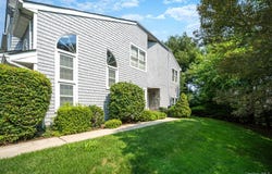 188 Lakebridge Drive N, Kings Park, NY 11754