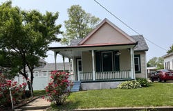 306 North 1st Street, Monmouth, Illinois 61462, IL 61462