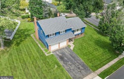 645 CROYDEN DRIVE, CHERRY HILL, NJ 08003