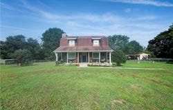 399 Langston Road SE, Calhoun, GA 30701
