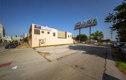 808 E 10th Street, Kansas City, MO 64106