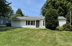 205 W 15th Street, La Porte, IN 46350