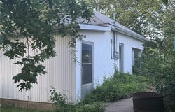 121 E 8th Street, Burlington Junction, MO 64428