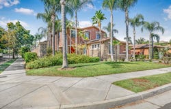 877 Lily Avenue, Sanger, CA 93657