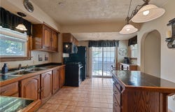 556 Poland Avenue, Struthers, OH 44471