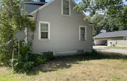 371 E Columbia Avenue, Muskegon Heights, MI 49444