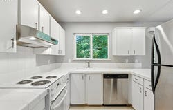 3826 BOTTICELLI ST, Lake Oswego, OR 97035