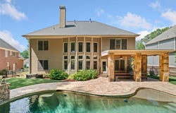 2111 HOLLOWBROOKE Way NW, Acworth, GA 30101