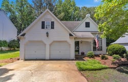 141 WEATHERSTONE Drive, Woodstock, GA 30188