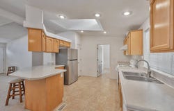 1075 Space Pkwy #234, Mountain View, CA 94043