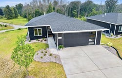 4001 ANTWERP Avenue, HOWARD, WI 54313